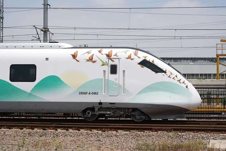  p>海口市郊列车于2019年7月1日试运行,为海口市首条开通运营的城市