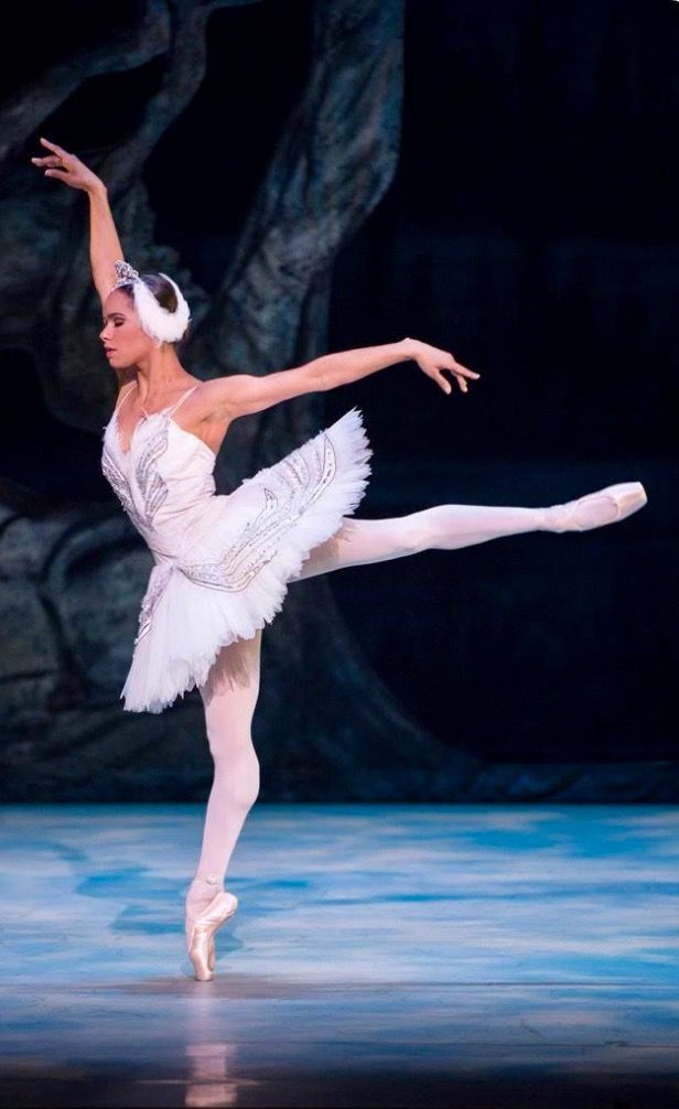  p>米斯蒂·克普兰德(misty copeland),1982年9月10日出生于美国