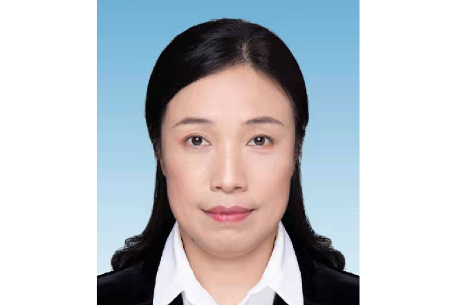  p data-id="sb16wchwrrne">江海鹰,女,1976年2