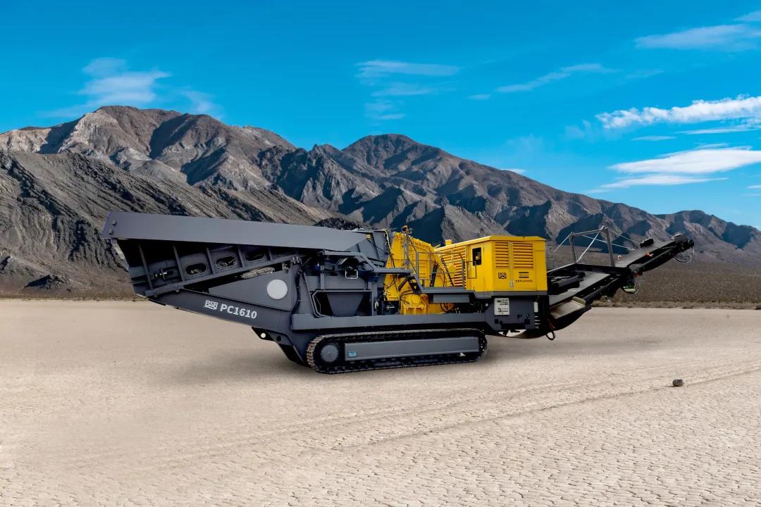 data-lemmaid="5072645">反击式破碎机 /a>作为主机的移动破碎装备,在