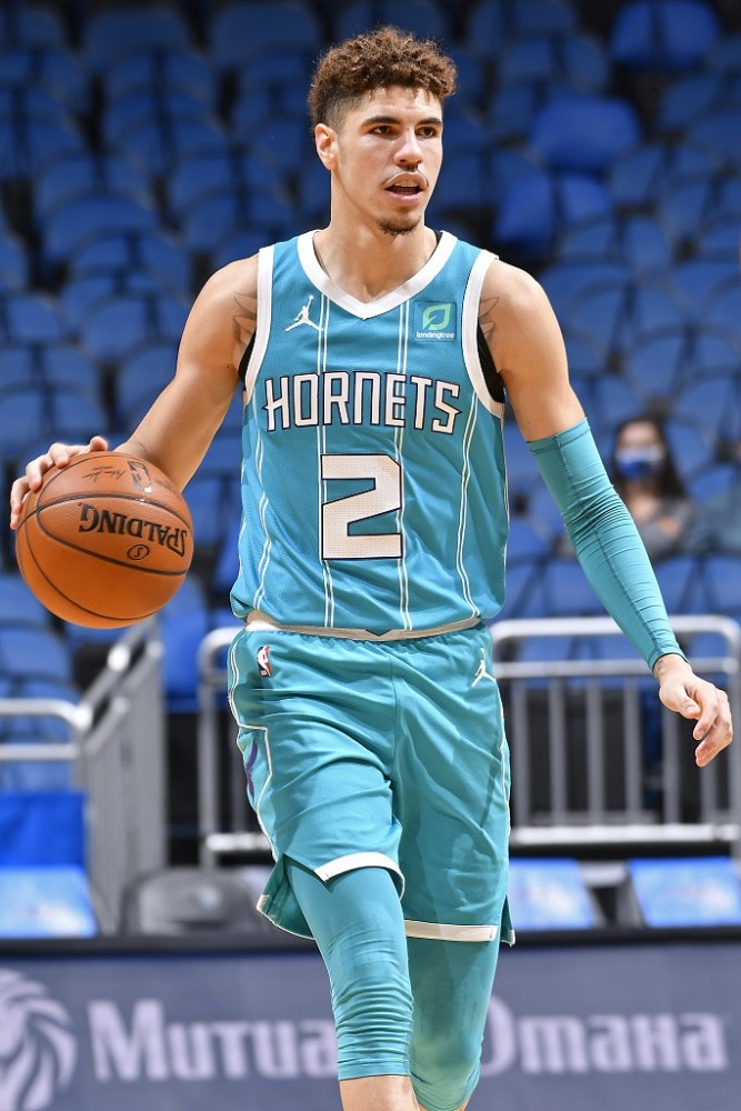  p>拉梅洛·鲍尔(lamelo ball),2001年8月22日出生于美国 a target="