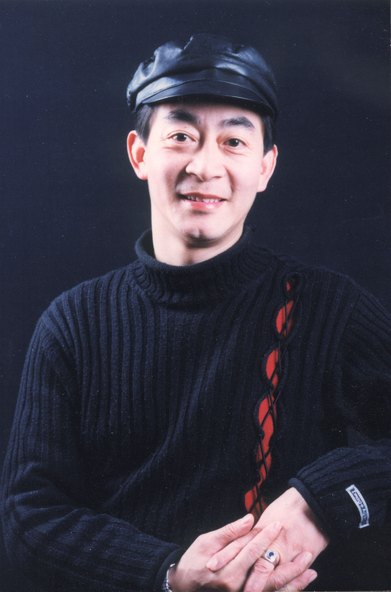 1959年4月12日出生于上海,祖籍浙江绍兴,中国内地戏曲,影视男演员, a