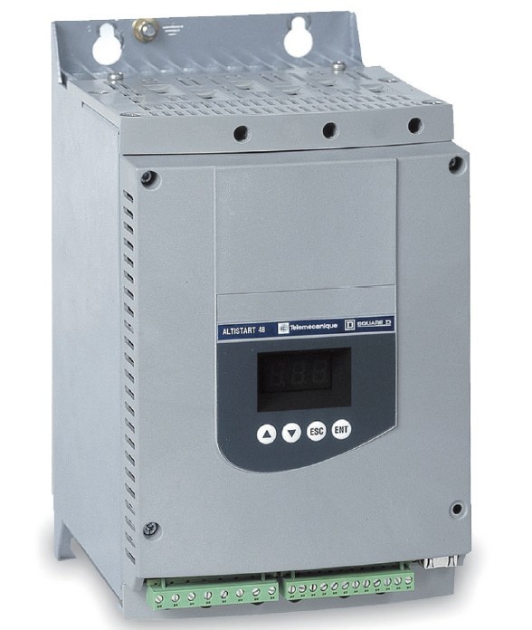 软停止单元是一种有 6 个晶闸管的控制器,它们用于电流范围在 17至