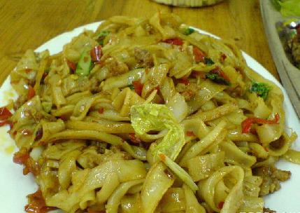 酸菜炒粉