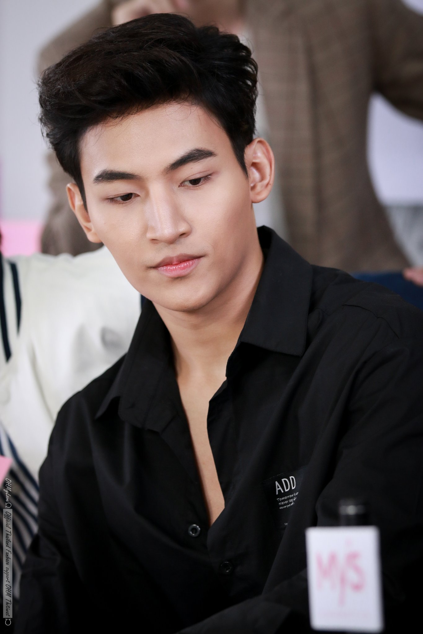 ="gncntzsndk">提迪瓦·立帕拉赛(ohm),1997年3月26日出生于泰国清莱