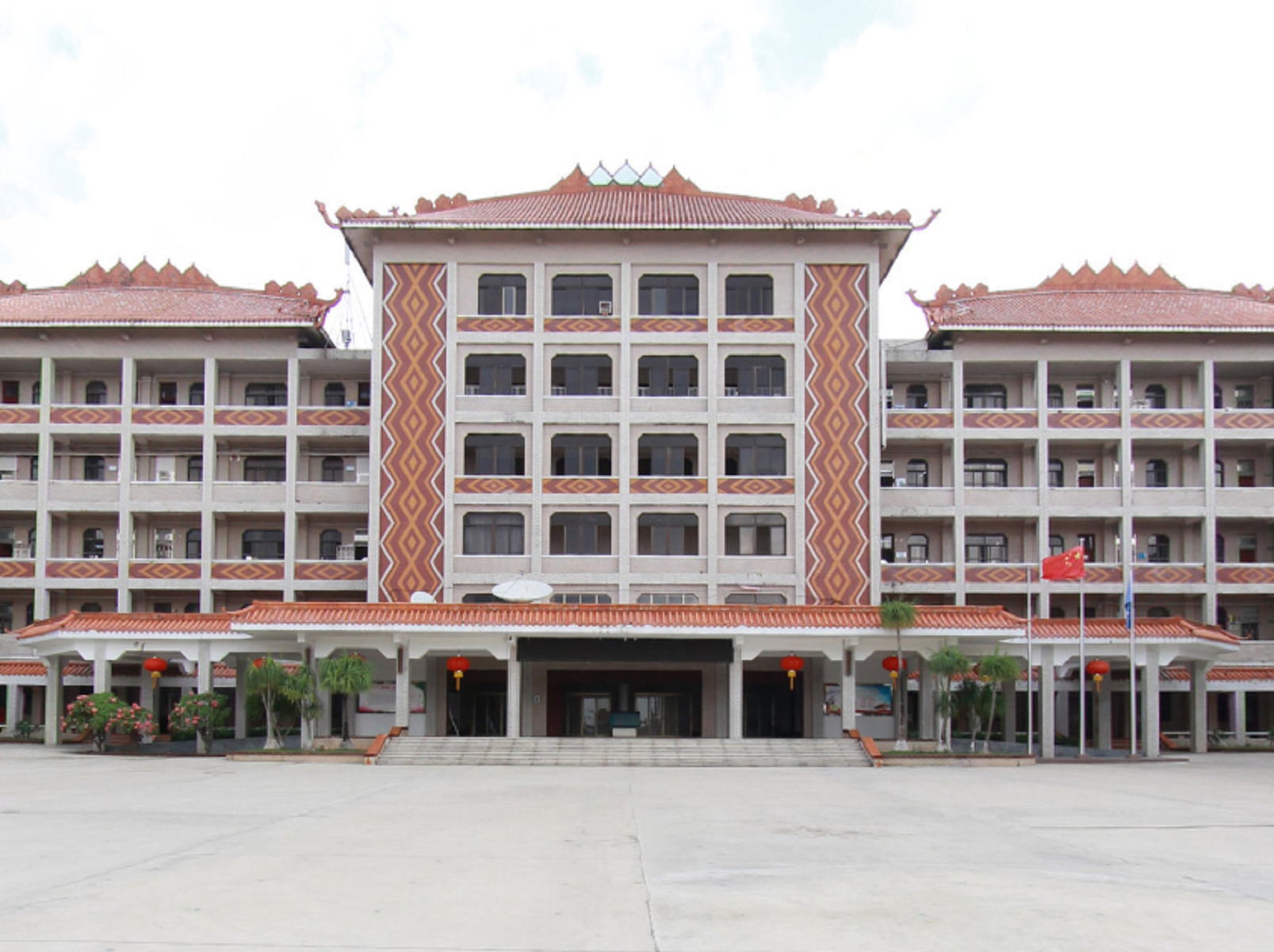 海南省国兴中学