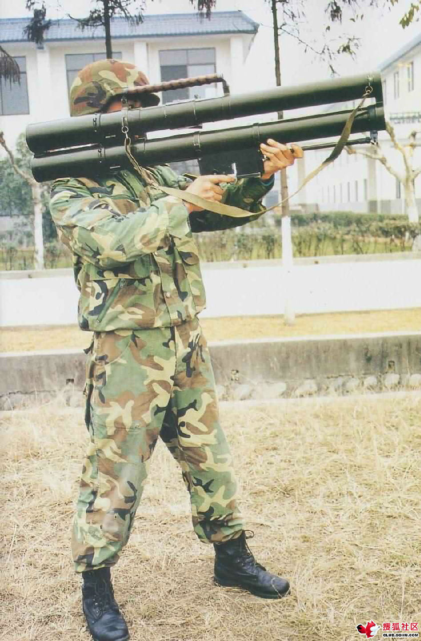 fhj01式62毫米防化单兵火箭