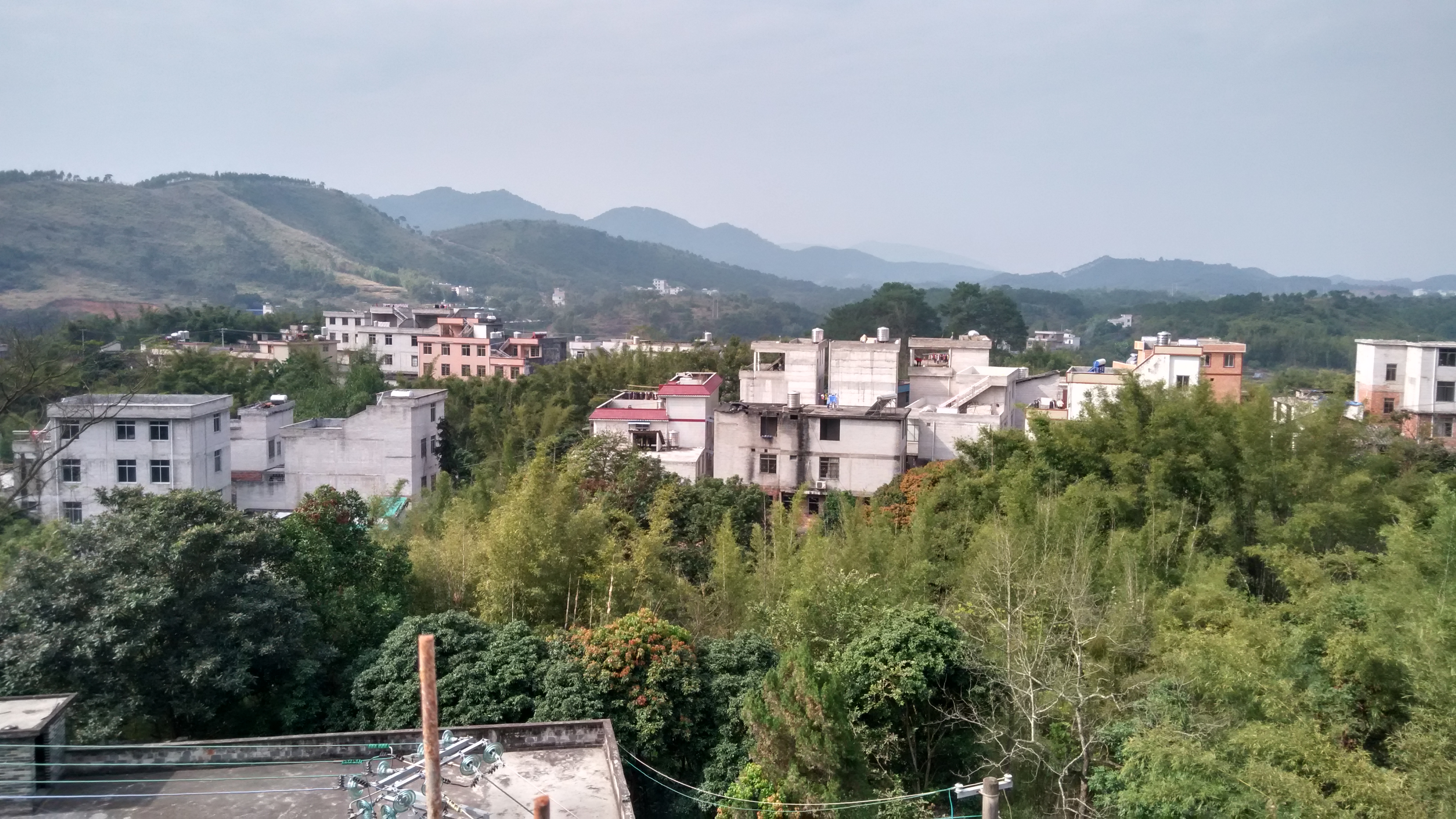 回龙村