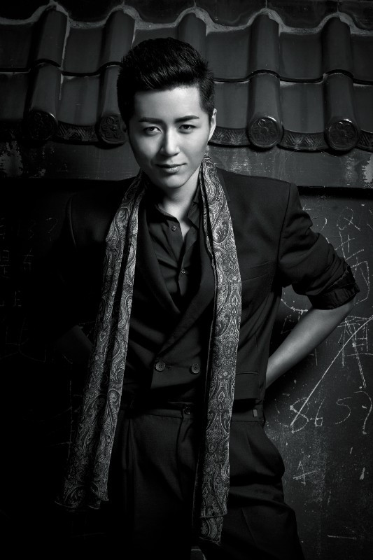  p>拼音 fú zhuāng biǎo yǎn /p> p> b> a href="#">模特 /a> /b>