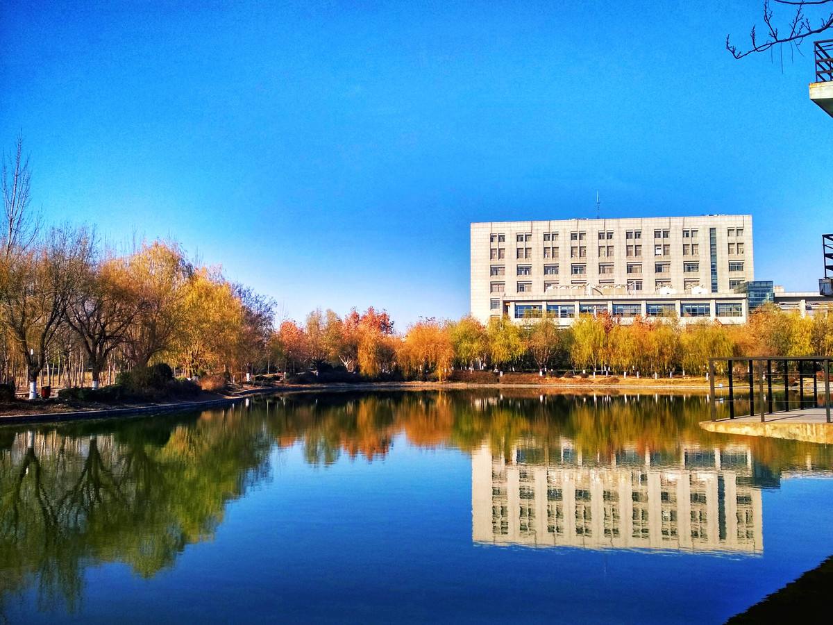  p>河南大学( i>henan university /i>),简称"河大",是 a target="