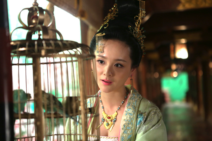  p>邓莎,1985年12月8日出生于湖南株洲,中国内地女演员.