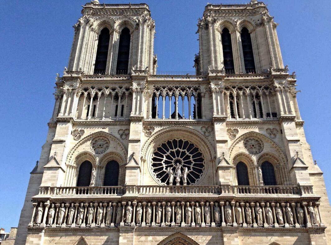 href="/item/哥特式">哥特式 /a>建筑(英语:gothic architecture),或