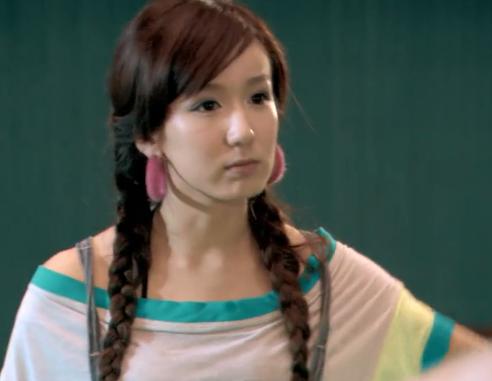 n">胡一菲,电视剧《 a target="_blank" href="/item/爱情公寓/17434"