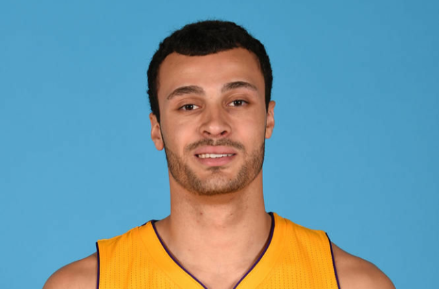  p>小拉里·南斯(larry nance jr),1993年1月1日出生于 a target="