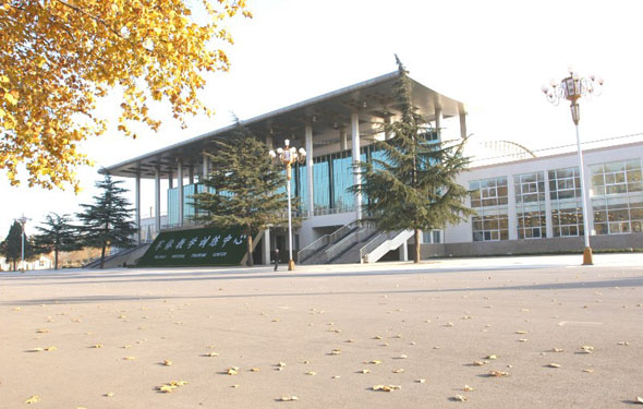 中国人民解放军外国语学院