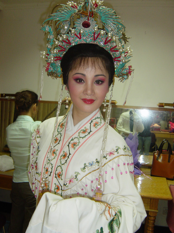  p>黄美菊,女,国家 a target="_blank" href="/item/一级演员/6218560