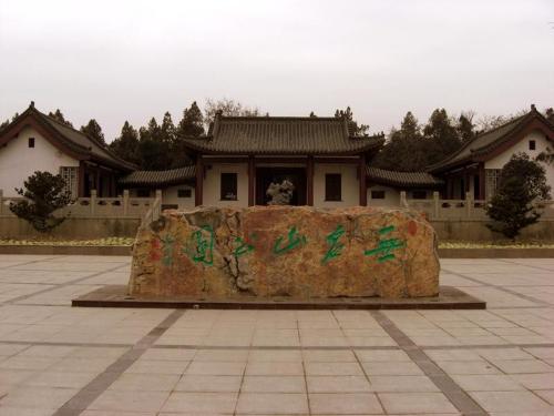 无名山公园位于,江苏省徐州市铜山区彭祖路