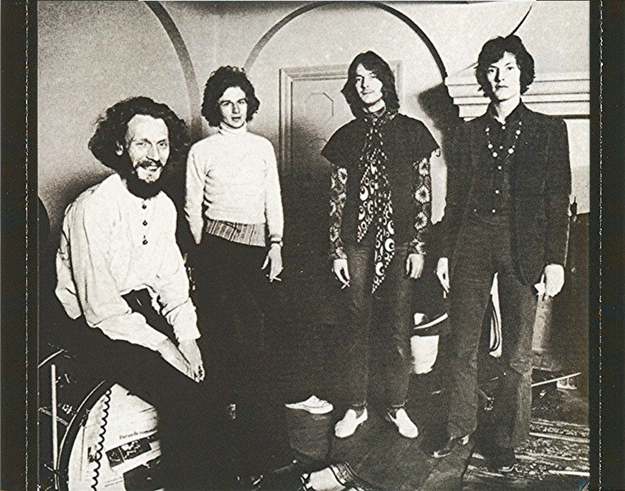  p>blind faith,超级摇滚乐团,1969年组建,成员有:eirc clapton与鼓手