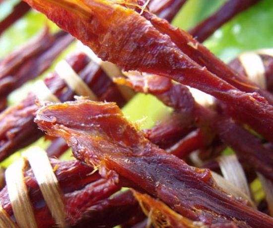 6">麂子干巴是一道以 a target="_blank" href="/item/麂肉/10570045"