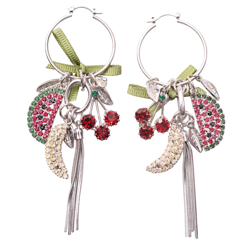  p data-id="gnxal6zava">martine wester(玛汀薇思)创办的时尚品牌.