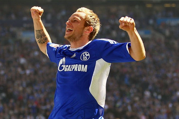  p>伊万·拉基蒂奇(ivan rakiti  ),1988年3月10日出生于瑞士 a