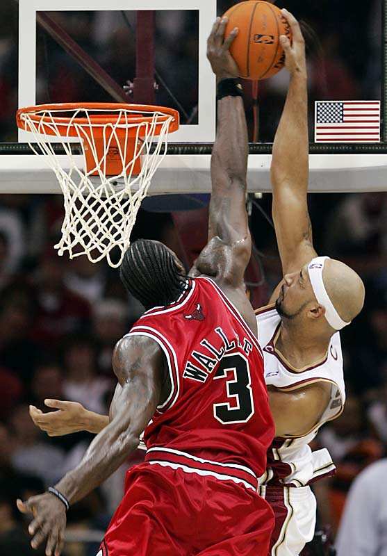  p>本·华莱士(ben wallace),1974年9月10日出生于美国 a target="