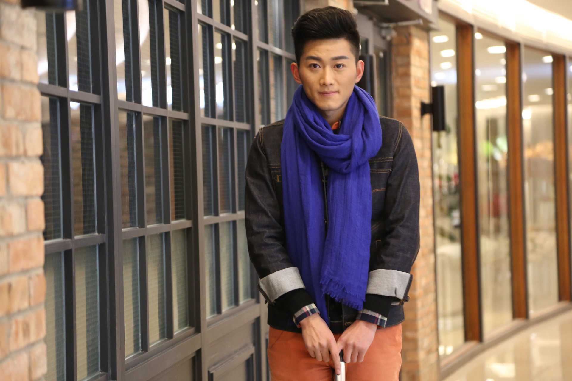 ="gnwyhqeanh">吴建国,1989年6月25日出生于江苏省,中国内地影视演员