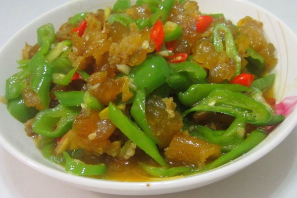 青椒炒牛筋