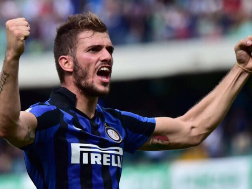  p>达维德·桑顿(davide santon),1991年1月2日出生于意大利波尔托马