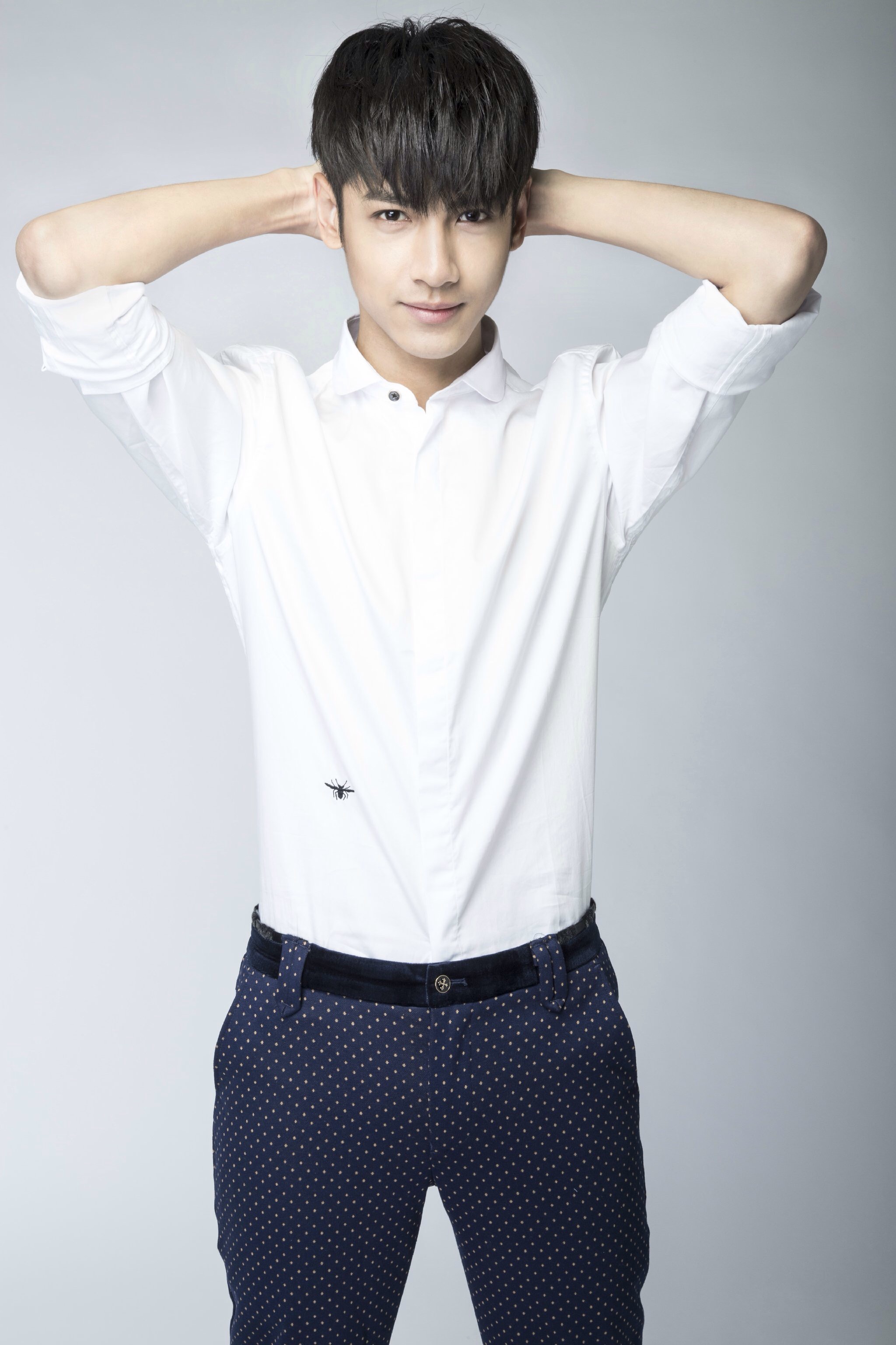  p>罗云熙(leo),1988年7月28日出生于四川省成都市,中国内地男歌手