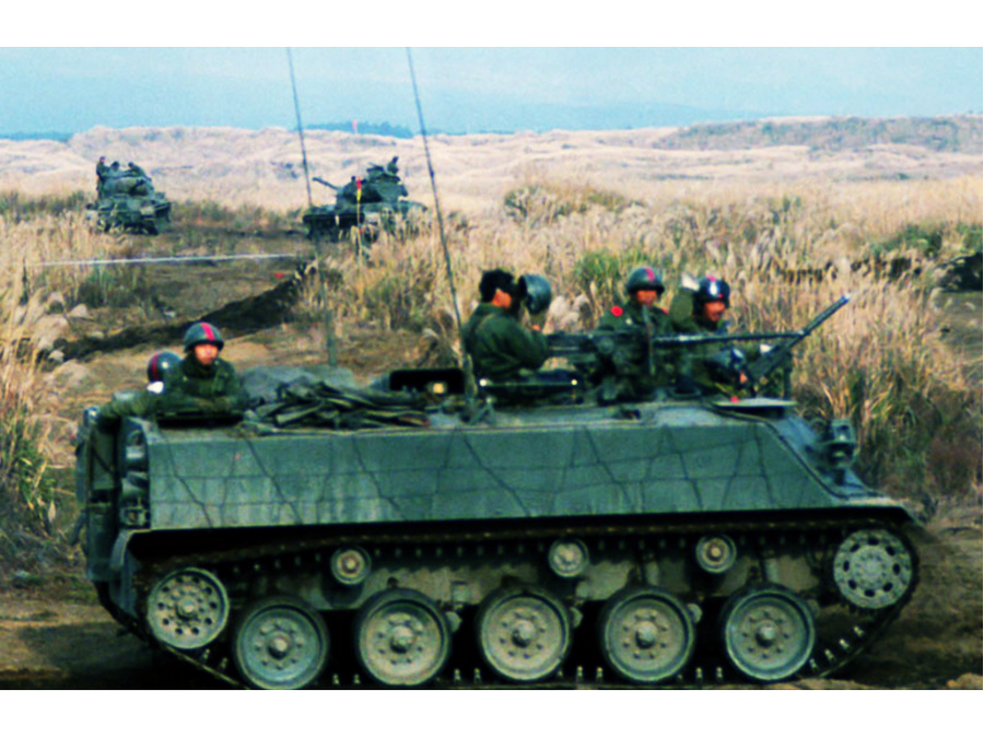 60式装甲输送车