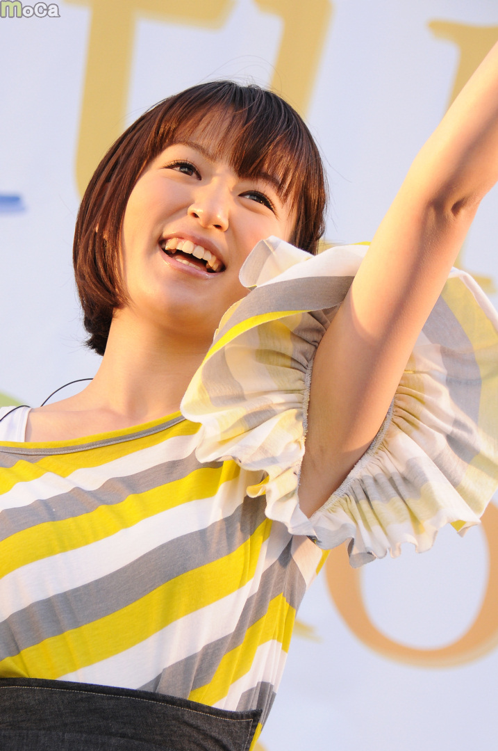  p>小松未可子 i>(こまつ みかこ;komatsu mikako) /i>,1988年11月11