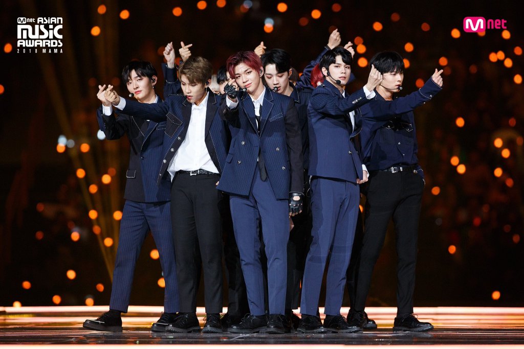  p>wanna one是cj e&m于2017年8月7日推出的韩国限定男子演唱组合