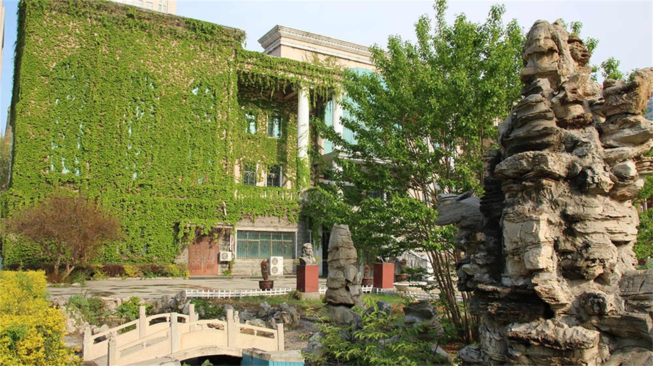 石家庄市二十四中学