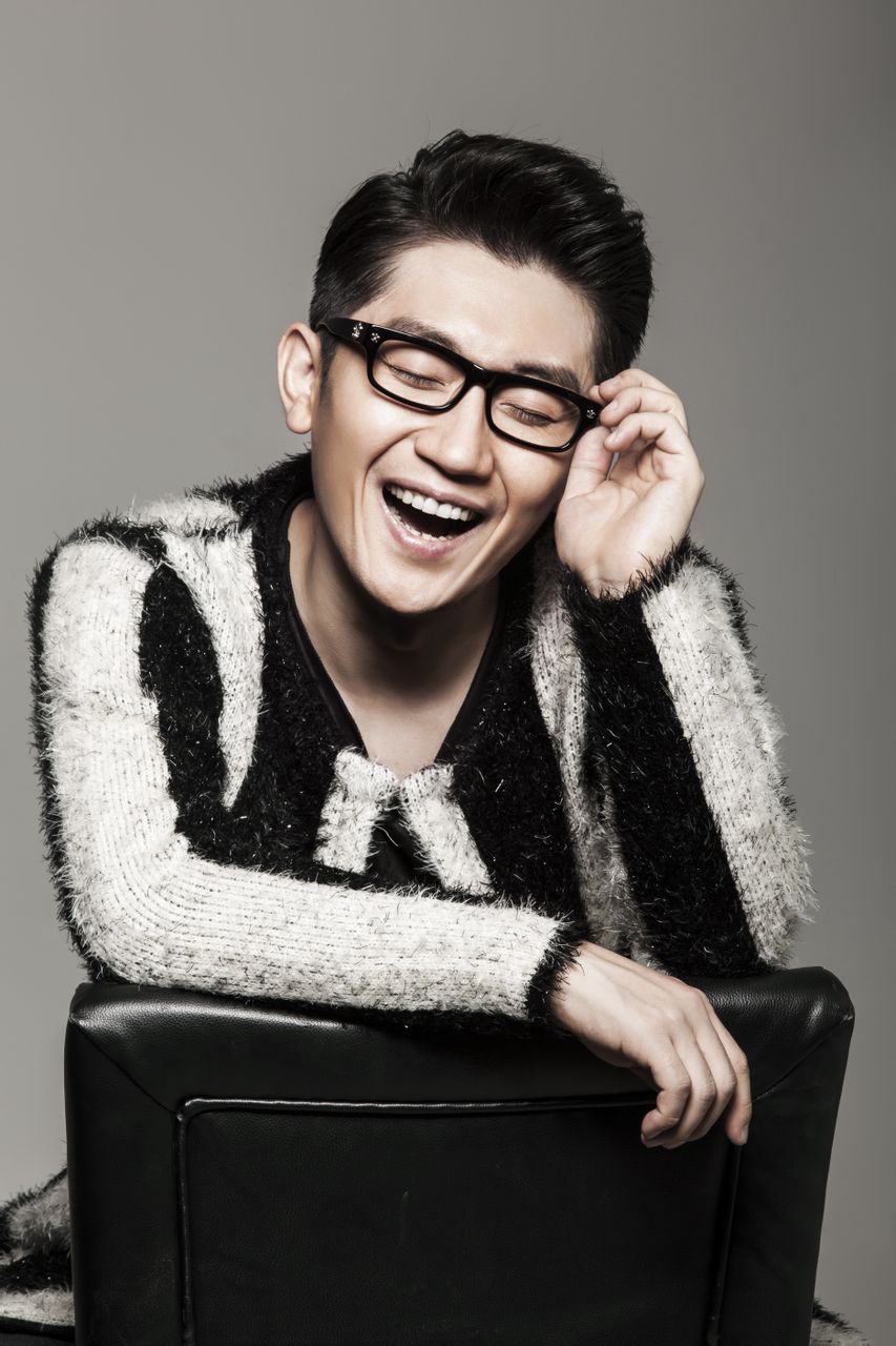  p>金志文,1982年7月12日出生于吉林省吉林市,中国内地男歌手,音乐