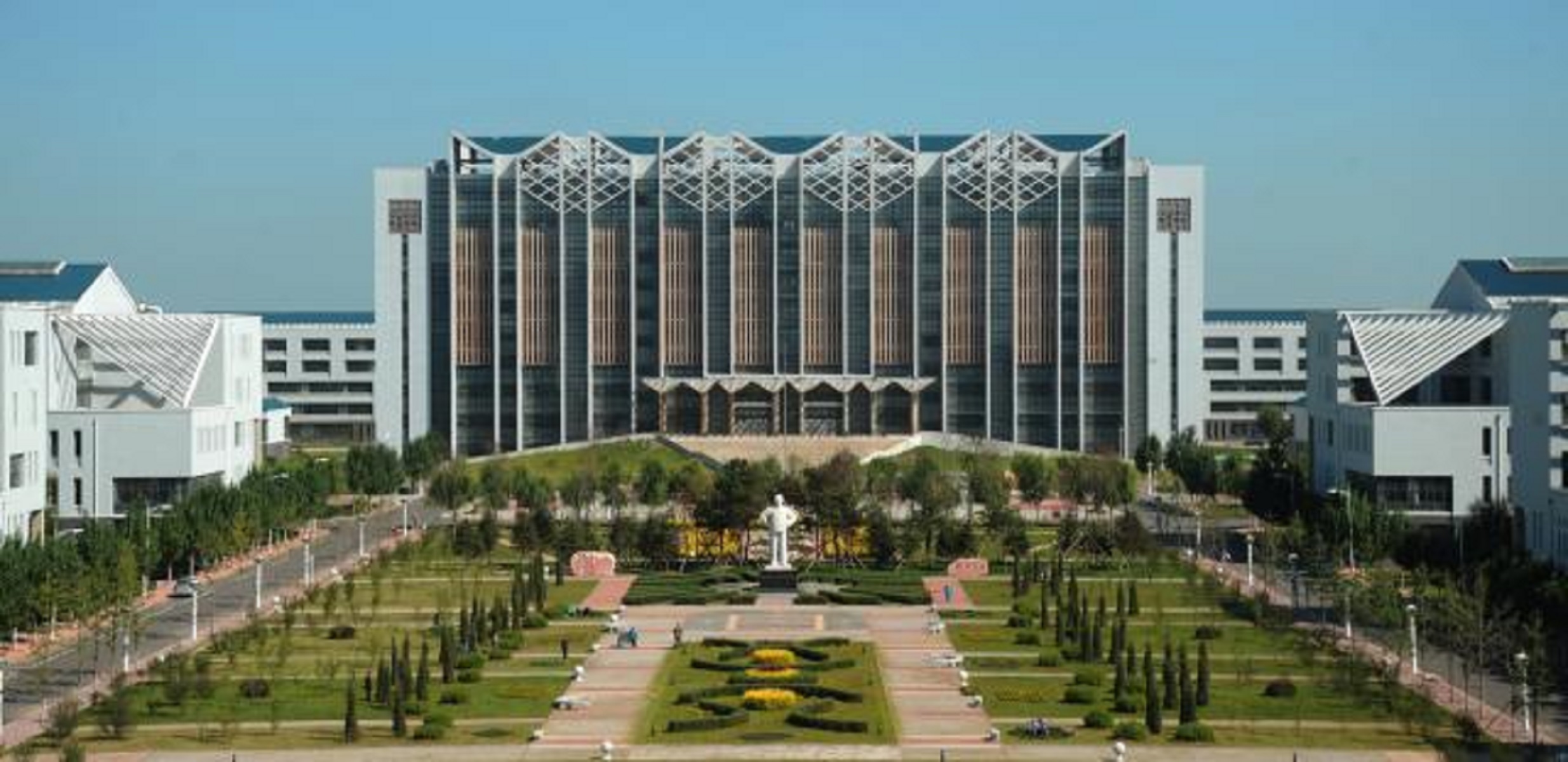 铁岭师范高等专科学校