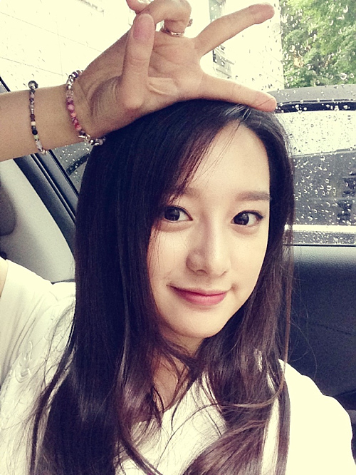  p>金智媛(         ,kim ji won),1992年10月19日出生于韩国首尔特别