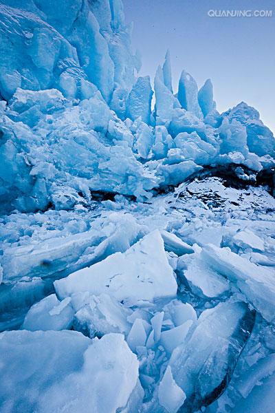  p data-id="gnwub3k6a4">冰碛(moraine),在 a target="_blank" href=