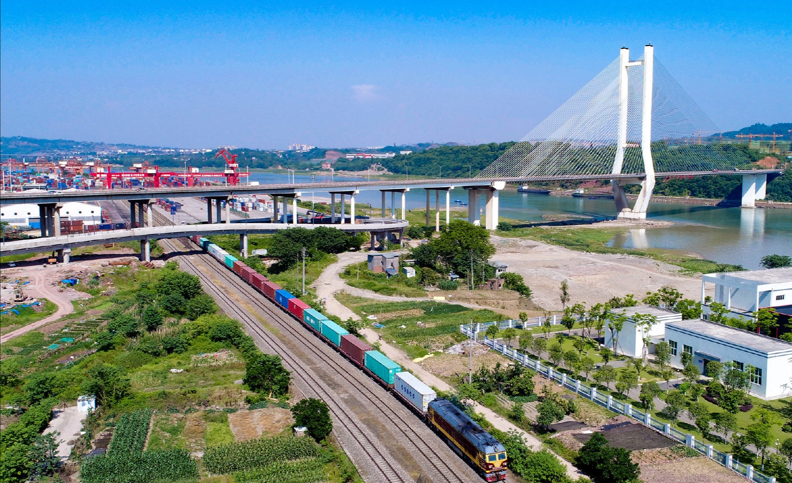 四川泸州泰安长江大桥