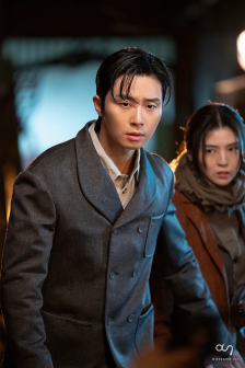 《京城怪物》剧照