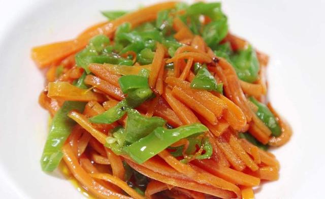 青椒胡萝卜丝