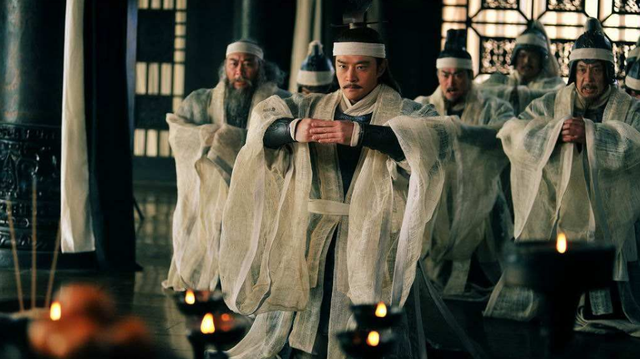 农村丧礼中，起棺前为什么要“摔盆”？_百科TA说