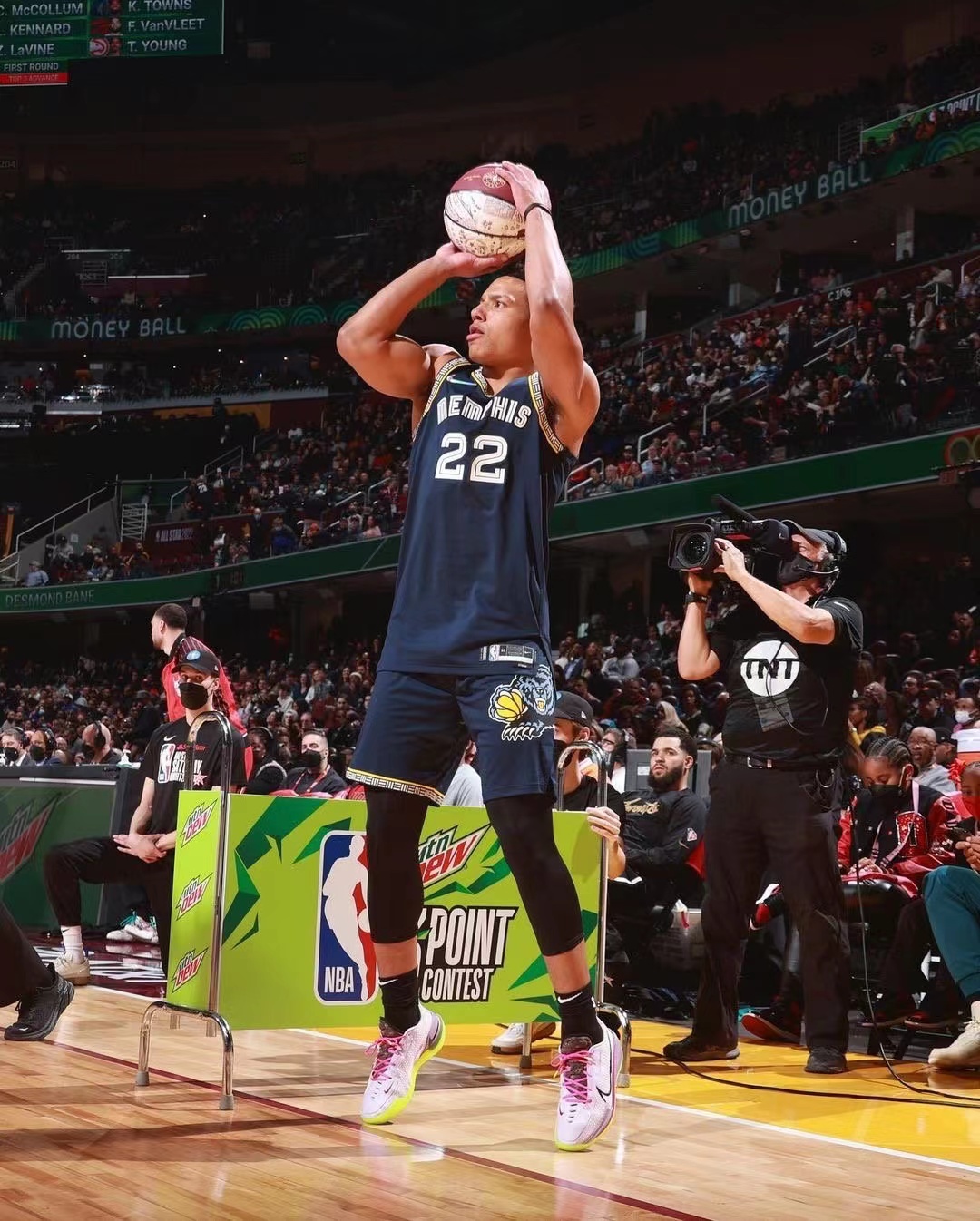 德斯蒙德·贝恩