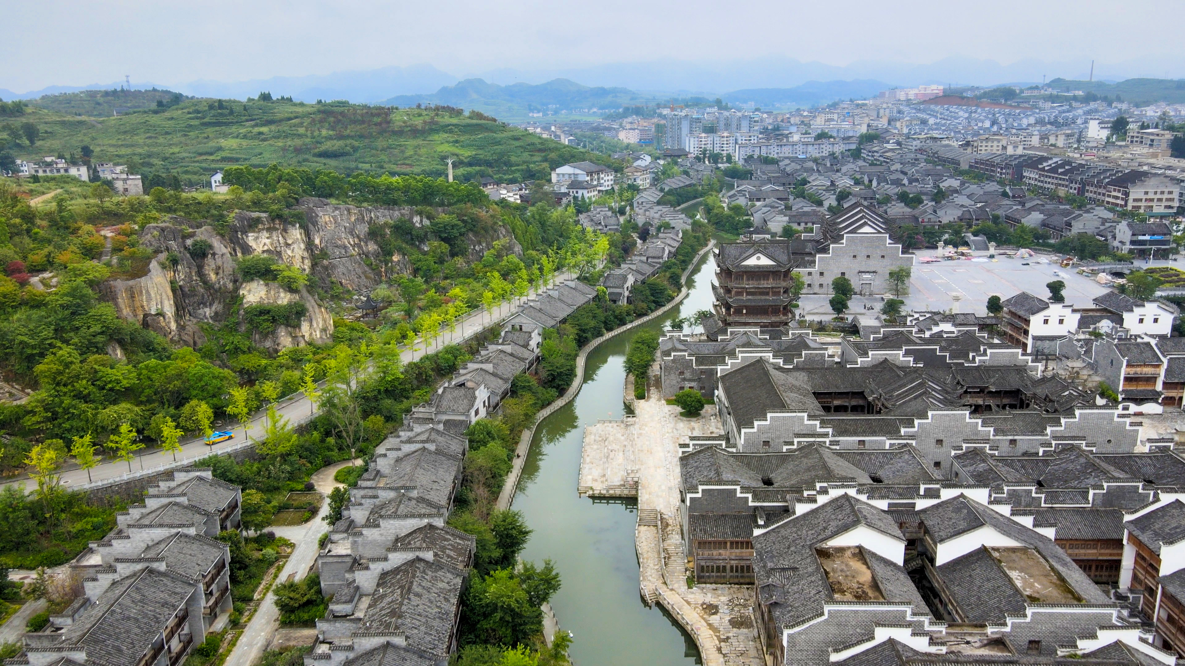 瓮安县草塘千年古邑旅游区