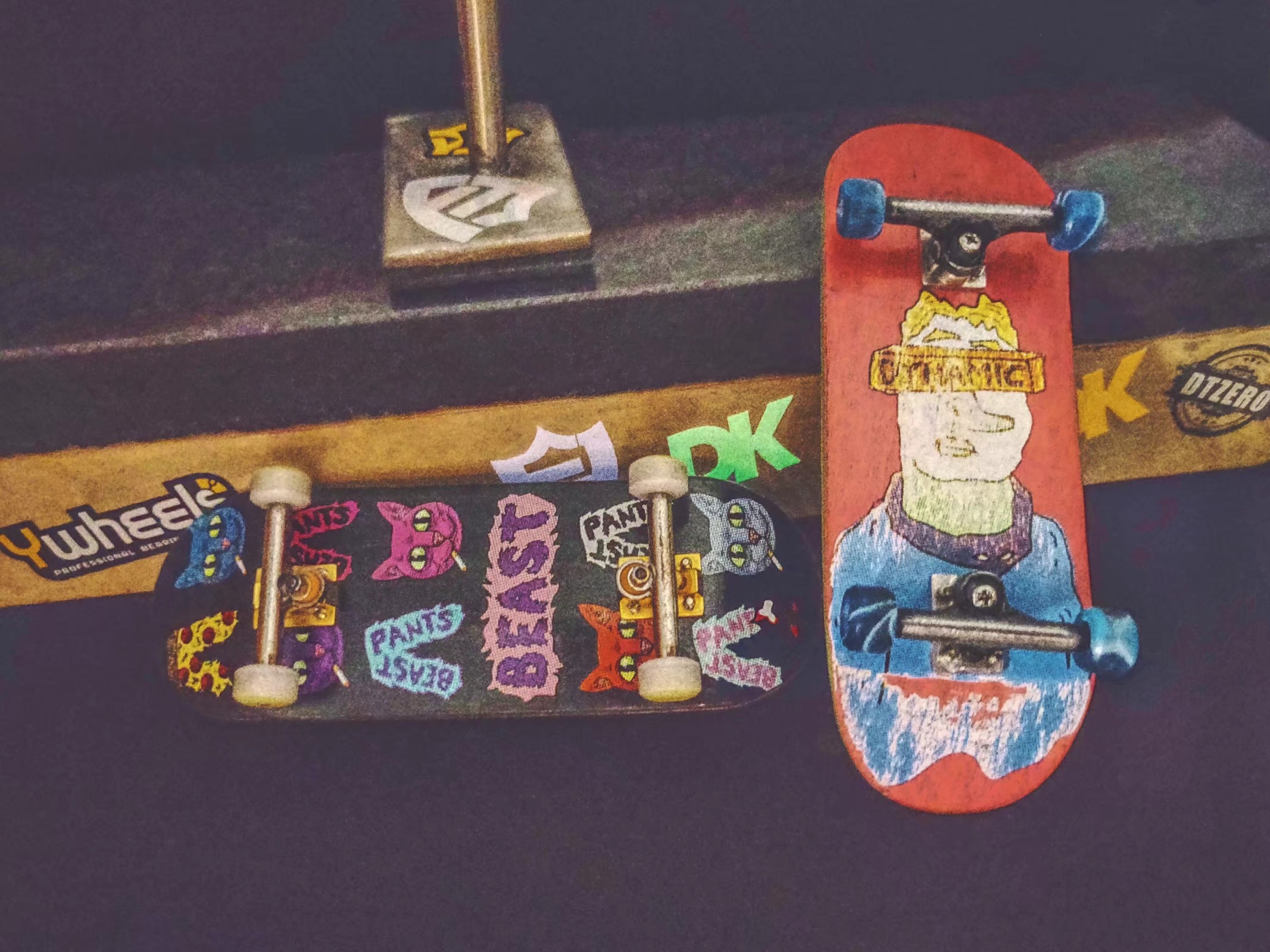  p>手指滑板(finger skate boarding,简称fsb)简称指板,是一项新兴的