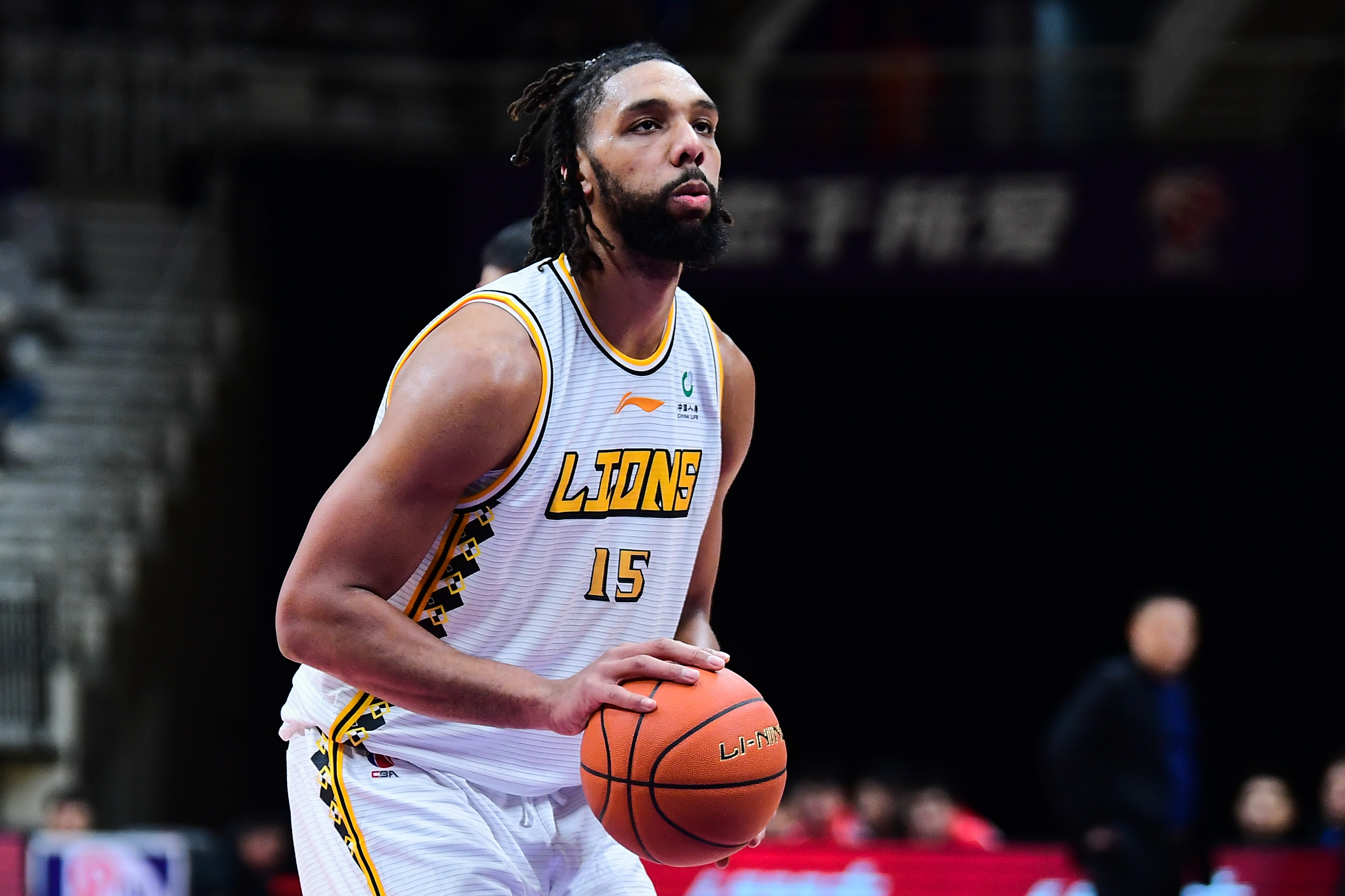 贾利尔·奥卡福