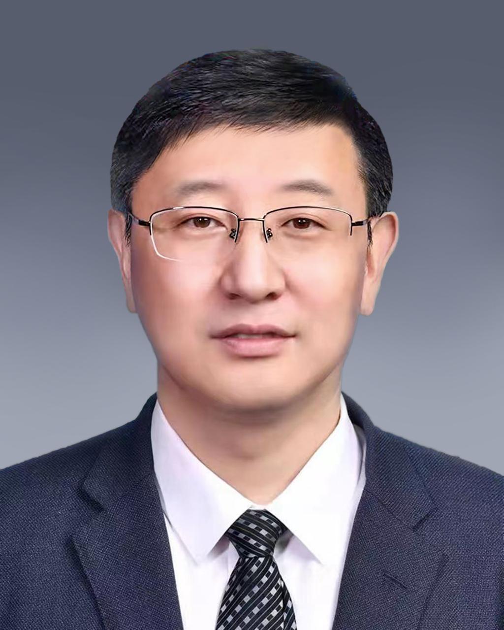 刘强