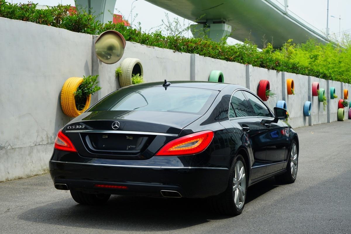 奔驰cls2012款 cls 300 cgi