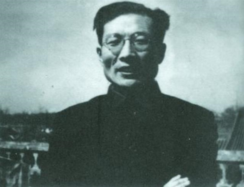 “文坛巨匠”周立波：抗日战地记者，病逝前，把一生积蓄捐给了国家_百科TA说