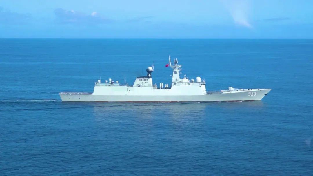 海军第41批护航编队由 a target="_blank" href="/item/导弹驱逐舰